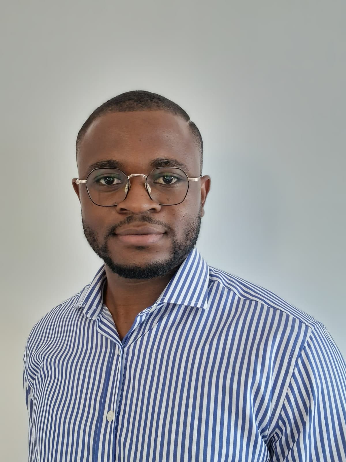 Ruvie GAMBIA — Fondateur, MAYKAY Immo Services